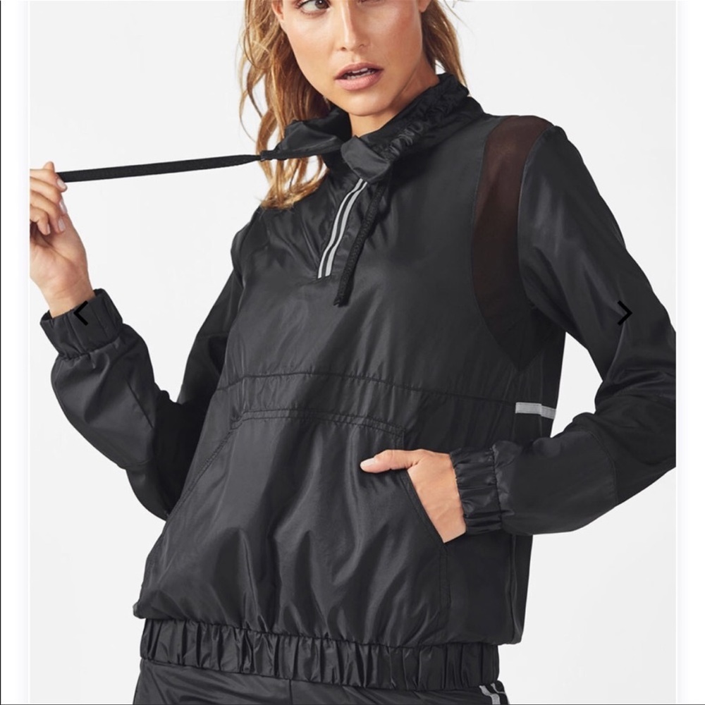 Fabletics Ziva Half Zip Pullover Windbreaker Jacket Black Sz Medium.